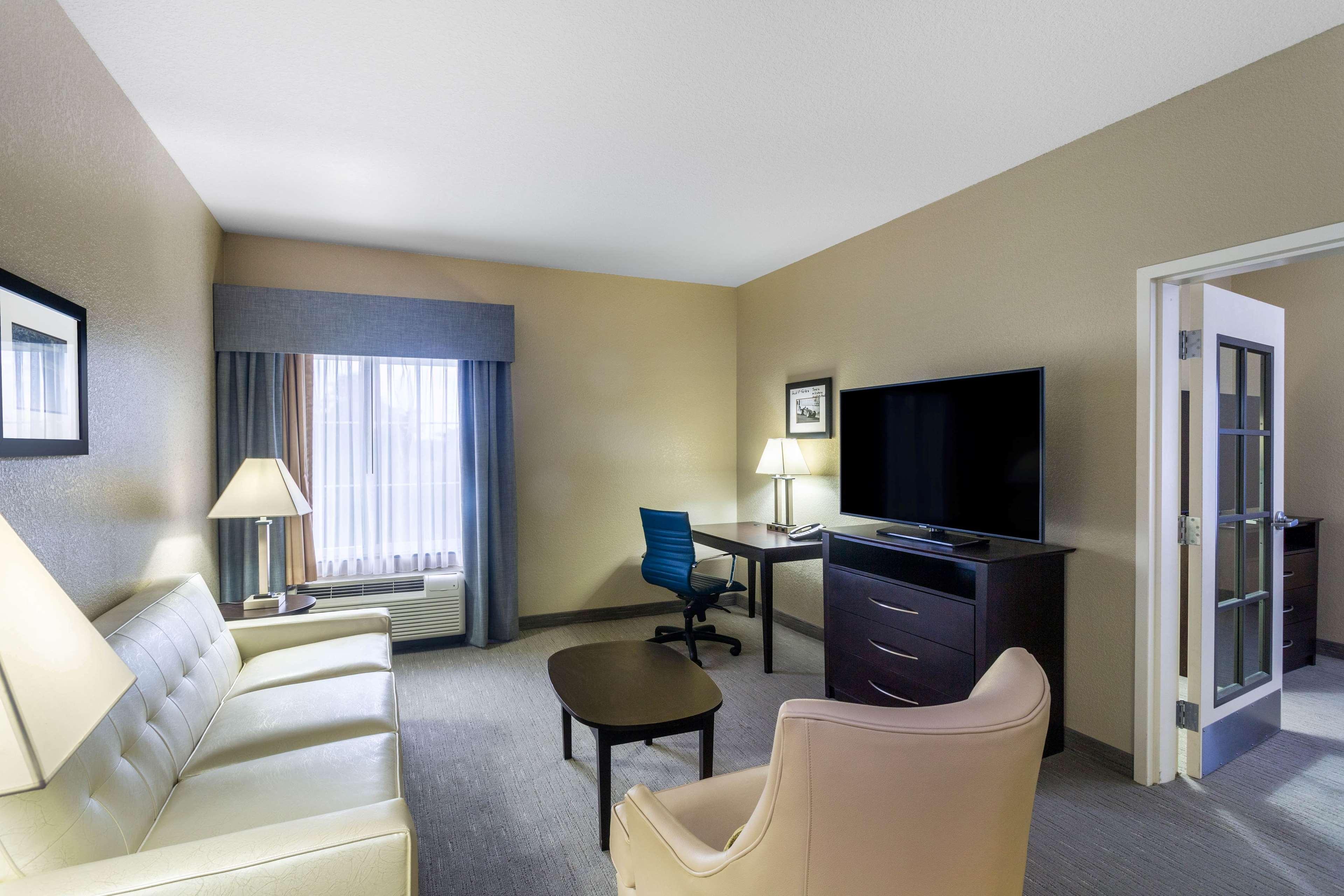 La Quinta By Wyndham Sebring Hotel Екстериор снимка