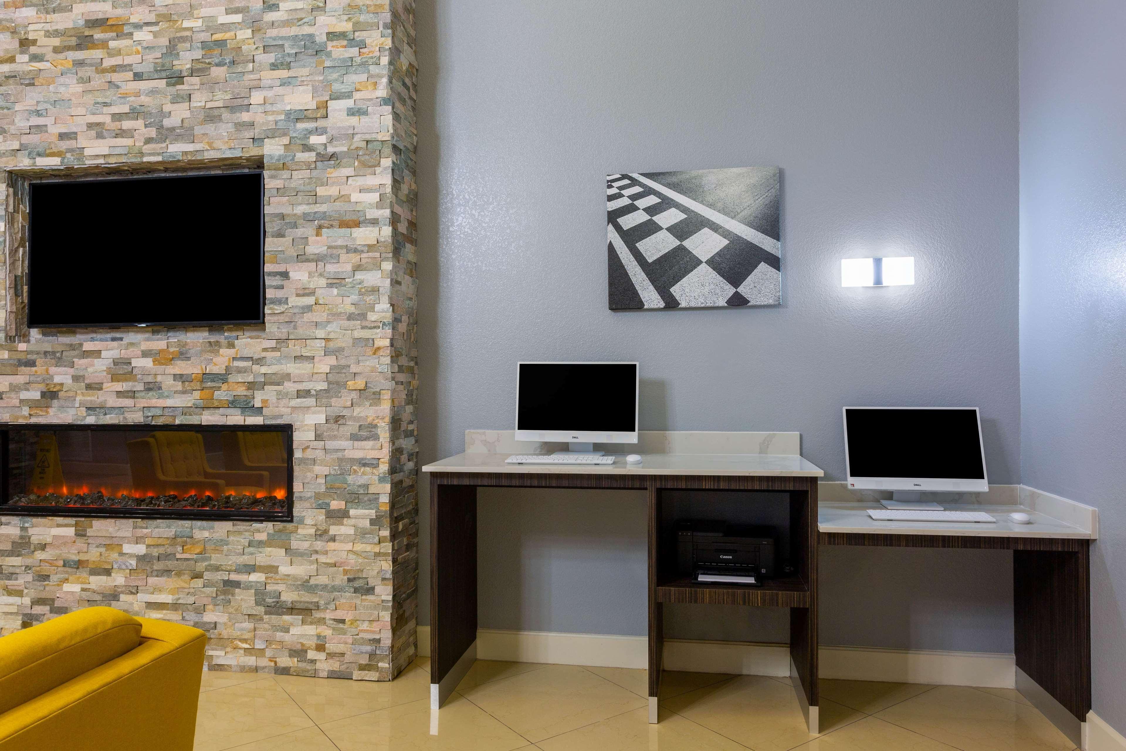 La Quinta By Wyndham Sebring Hotel Екстериор снимка